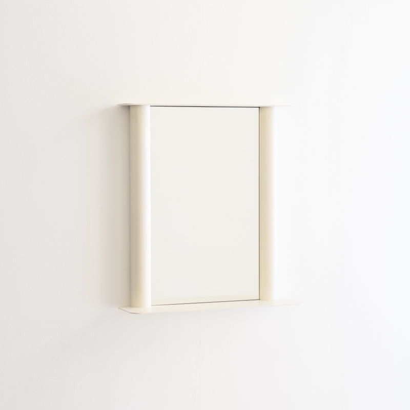 Nicholai Wiig-Hansen - Pipeline - small mirror Mirror pearl white